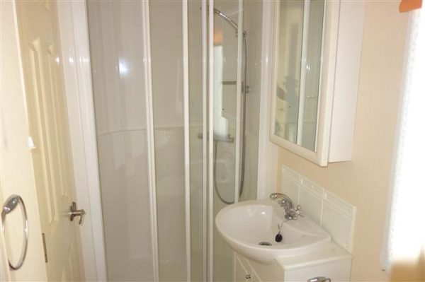 Willerby Granada  Size 35×12 2 bedroom  Full winter pack  mobile homes - Image 22